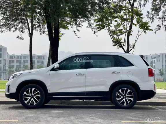 Kia Sorento 2020 - Chạy 65.000km giá 589 triệu