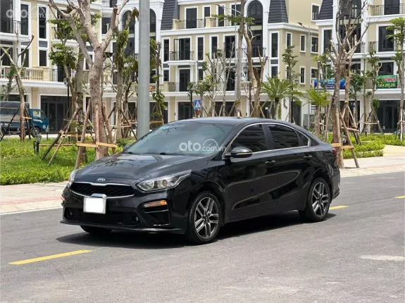 Kia Cerato 1.6 AT Deluxe 2020 - Sedan sang trọng, tiết kiệm, chạy êm như mới