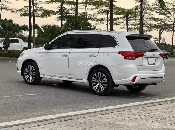 Mitsubishi Outlander 2.0 CVT 2022 - Outlander 2.0CVT 2022