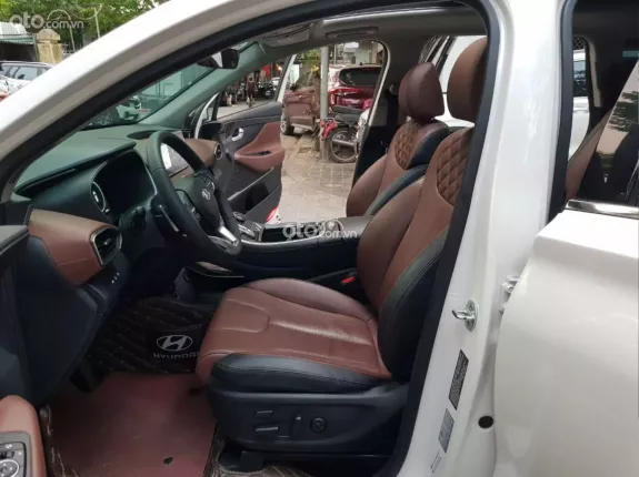 Hyundai Santa Fe 2.2L Dầu Cao cấp 2021 - Hyundai Santafe Cao cấp 2.2 AT 4WD MÁY DẦU - HAI CẦU, số điện PHOM MỚI sx đời - tháng 12 - 2021