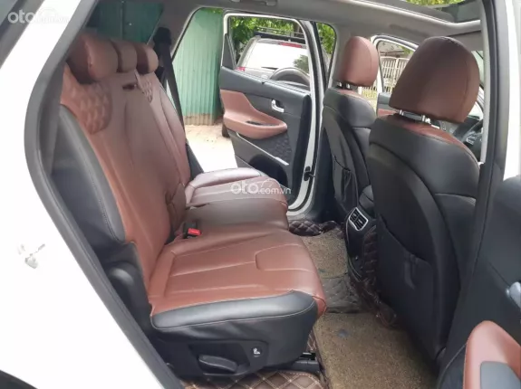 Hyundai Santa Fe 2.2L Dầu Cao cấp 2021 - Hyundai Santafe Cao cấp 2.2 AT 4WD MÁY DẦU - HAI CẦU, số điện PHOM MỚI sx đời - tháng 12 - 2021