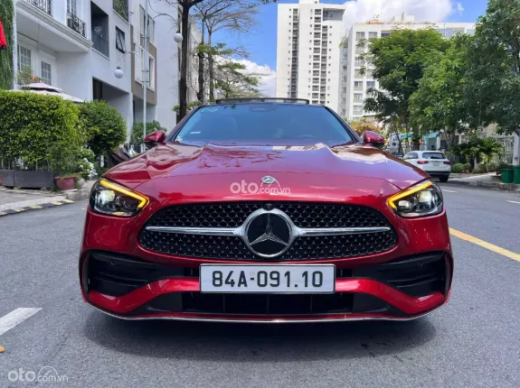 Mercedes-Benz C300 AMG 2022 - Đi 17 ngàn siêu đẹp