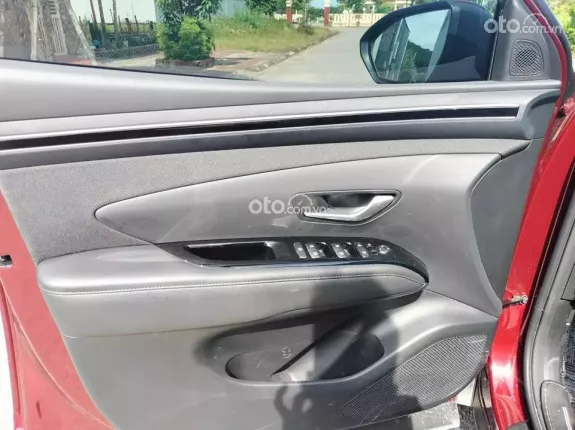 Hyundai Tucson 2.0 Đặc biệt 2023 - Xe đẹp chạy 7000km