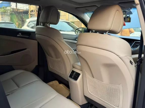 Hyundai Tucson 2.0 Đặc biệt 2017 - Cần bán Hyundai Tucson 2.0 ATH sx 2017