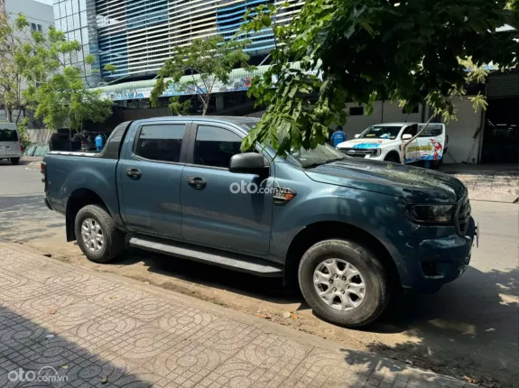 Ford Ranger XLS 2.2 4x2 AT 2018 - FORD RANGER Model 2019 Số tự động_1 chủ đi rất kỹ