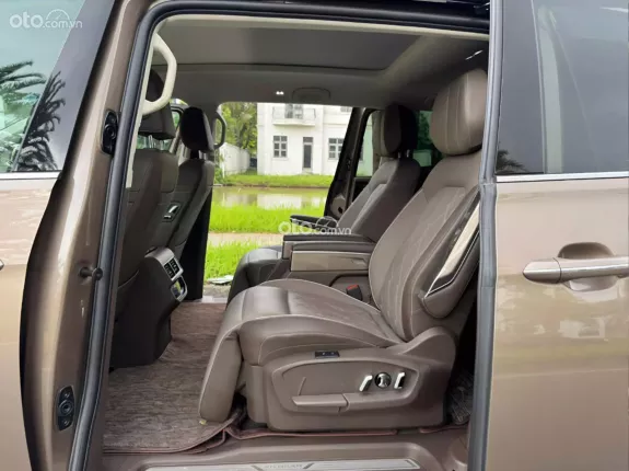 Volkswagen Viloran Luxury 2023 - Volkswagen Viloran Luxury 2023