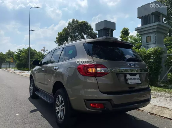 Ford Everest Trend 2.0 AT 4x2 2019 - 750tr