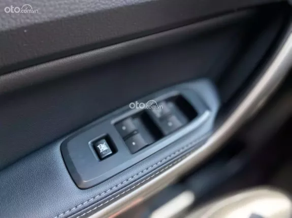 Ford Everest Trend 2.0 AT 4x2 2019 - 750tr