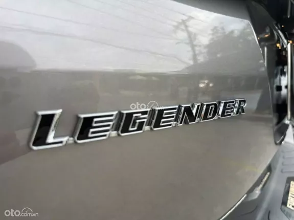 Toyota Fortuner 2.4 AT 4x2 Legender 2024 - Odo 8.000 km - Siêu lướt