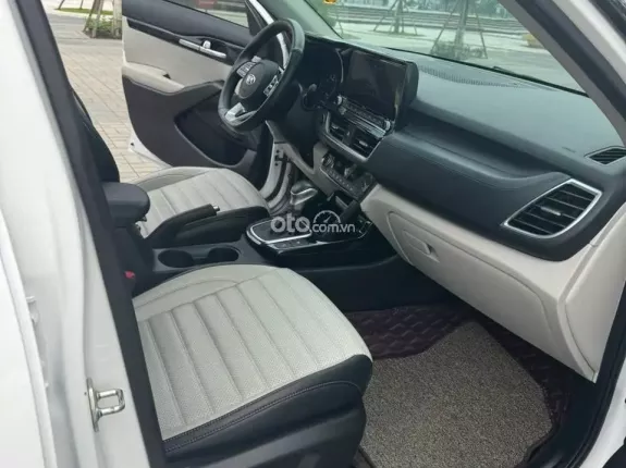 Kia Seltos 1.4 Premium 2021 - Seltos 1.4 Premium 2021