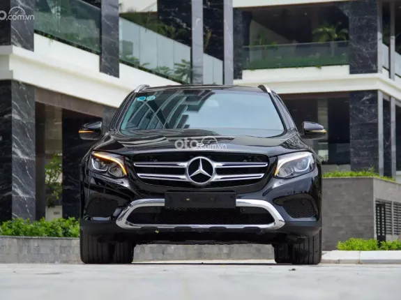 Mercedes-Benz GLC 200 4Matic 2018 - Xe một chủ mua mới, siêu cọp cho AE