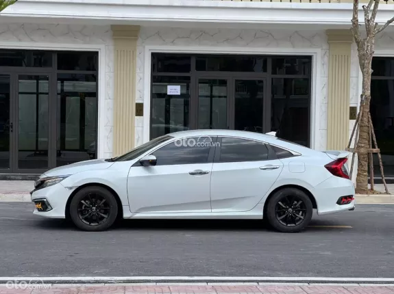 Honda Civic 1.5 G 2021 - 585 triệu