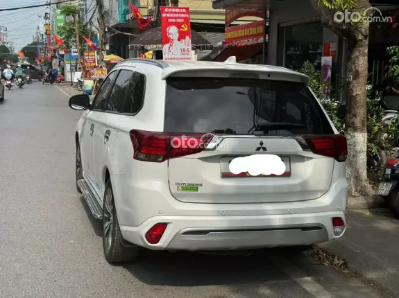 Mitsubishi Outlander 2022 - 700 triệu