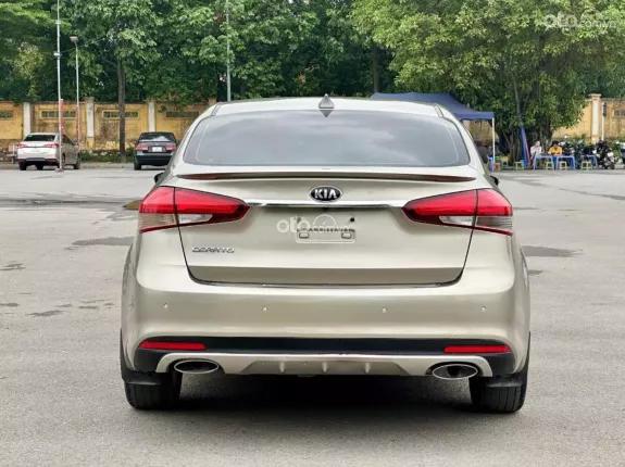 Kia Cerato 1.6 AT Luxury 2018 - Một chủ từ mới chạy 6,5 vạn rất mới