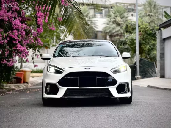 Ford Focus 1.5L EcoBoost Trend Hatchback 2019 - Màu trắng