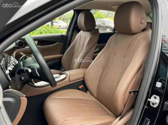 Mercedes-Benz E200 Exclusive V1 2023 - GIÁ TỐT GIAO NGAY