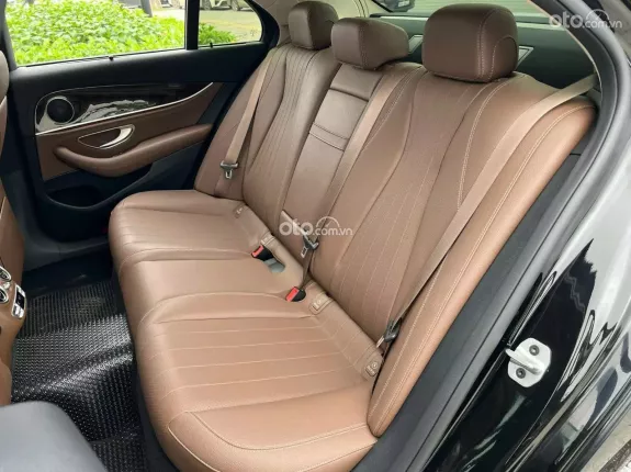 Mercedes-Benz E200 Exclusive V1 2023 - GIÁ TỐT GIAO NGAY
