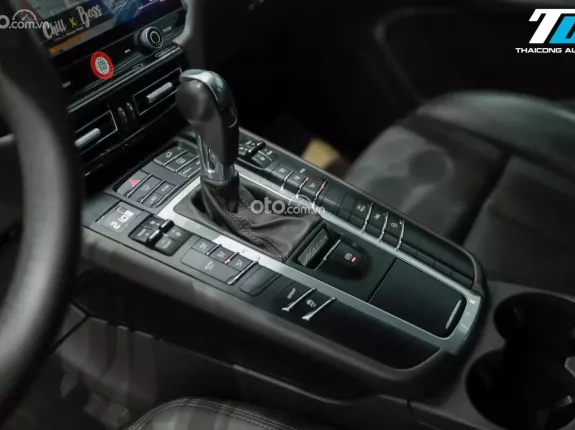 Porsche Macan tiêu chuẩn 2017 - PORSCHE MACAN 2018