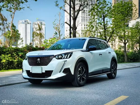 Peugeot 2008 GT Line 2022 - Trắng đẹp xuất sắc