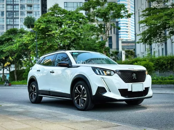 Peugeot 2008 GT Line 2022 - Trắng đẹp xuất sắc