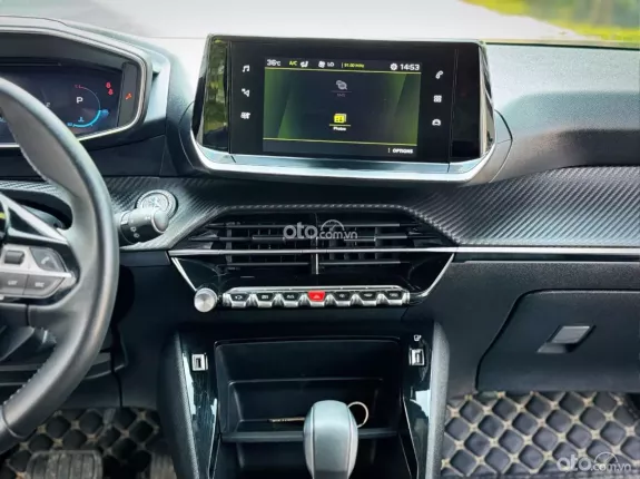 Peugeot 2008 GT Line 2022 - Trắng đẹp xuất sắc