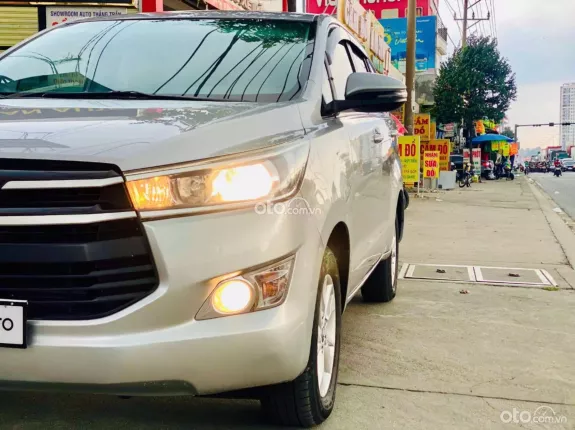 Toyota Innova 2.0E 2018 - Bảo hành 6 tháng hoặc 10.000km động cơ, máy móc