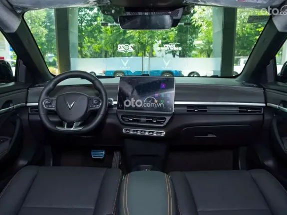 VinFast VF6 Plus 2025 - MIỄN 100% THUẾ TRƯỚC BẠ - MIỄN 100% PHÍ SẠC PIN