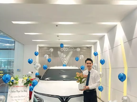 VinFast VF7 Plus 2025 - MIỄN 100% THUẾ TRƯỚC BẠ - MIỄN 100% PHÍ SẠC PIN