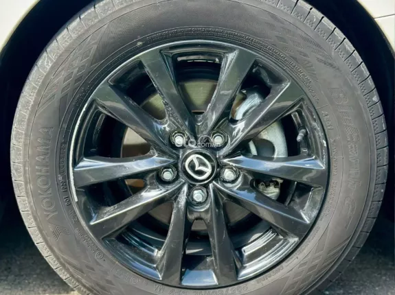 Mazda 3 Sedan 1.5L Luxury 2024 - Odo 30,000 km