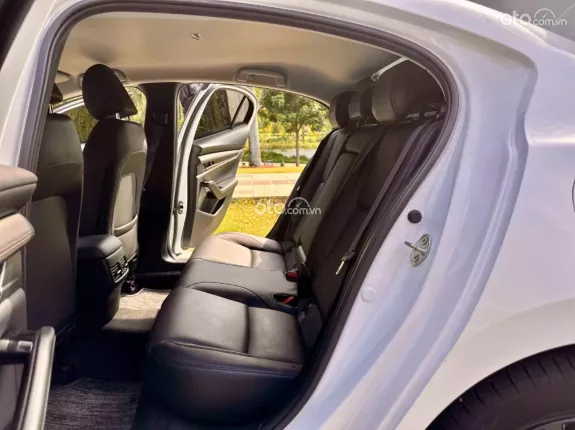 Mazda 3 Sedan 1.5L Luxury 2024 - Odo 30,000 km