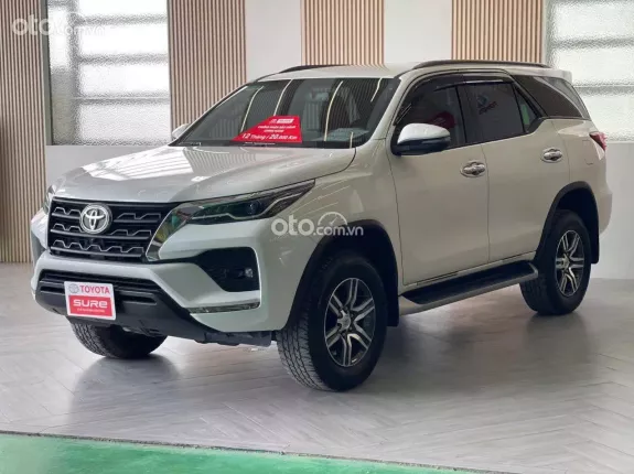 Toyota Fortuner 2.4G 4x2 AT  2023 - Fortuner 2.4AT xe qua sử dụng chính hãng