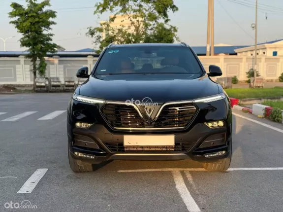 VinFast LUX SA2.0 Cao cấp 2021 - Gía 815 triệu