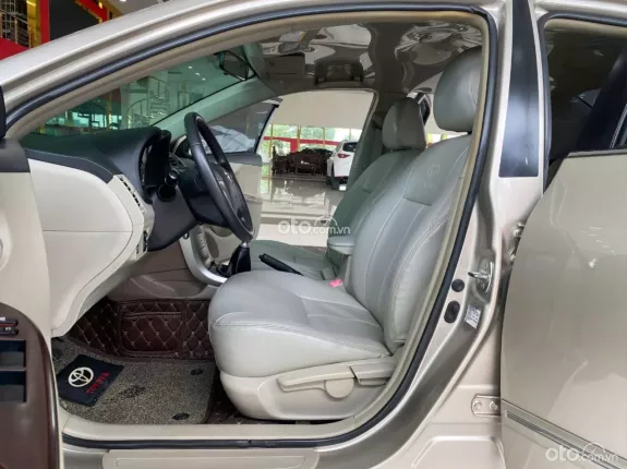 Toyota Corolla Altis 1.8G MT 2014 - Sedan 5 chỗ đẳng cấp, chất xe lành bền