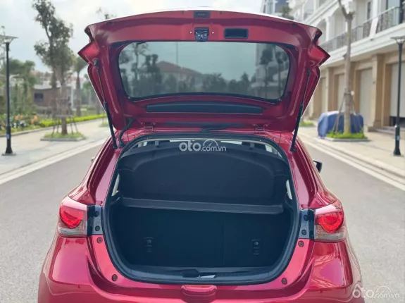 Mazda 2 Sport 1.5L Premium 2021 - Xe nữ lái cực kì đẹp và giữ gìn
