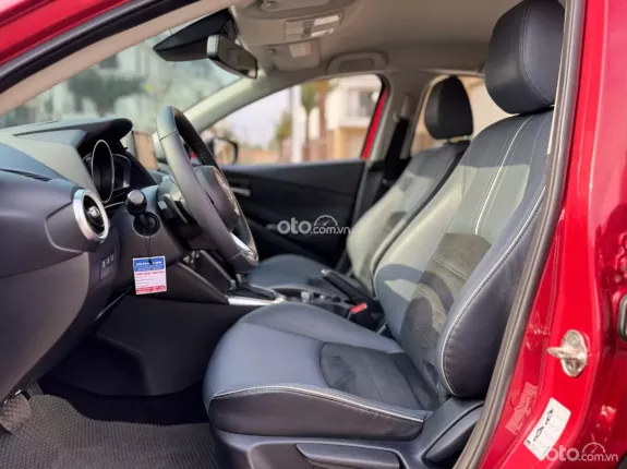 Mazda 2 Sport 1.5L Premium 2021 - Xe nữ lái cực kì đẹp và giữ gìn