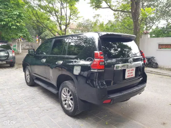 Toyota Land Cruiser Prado VX 2019 - Oyota Land Cruiser Prado 2.7AT NHẬP KHẨU nguyên chiếc sx 2019 màu đen