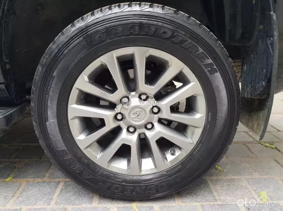 Toyota Land Cruiser Prado VX 2019 - Oyota Land Cruiser Prado 2.7AT NHẬP KHẨU nguyên chiếc sx 2019 màu đen