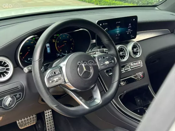 Mercedes-Benz GLC 300 4Matic V1 2022 - Xe đẹp chạy 44.000km
