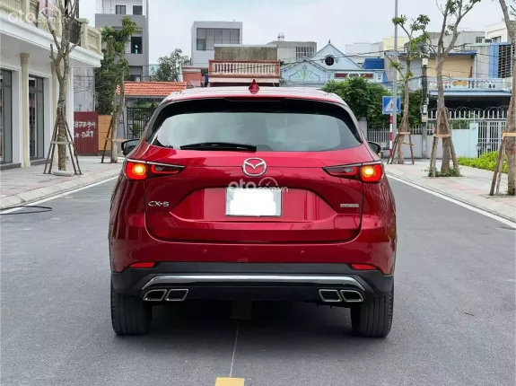 Mazda CX-5 2.0 Deluxe 2023 - 715tr bao hồ sơ gốc cầm tay