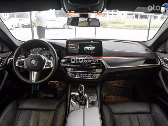 BMW 520i M Sport 2021 - BAO ĐẬU BANK 70-90% (Ib Zalo tư vấn trực tiếp 24/7)