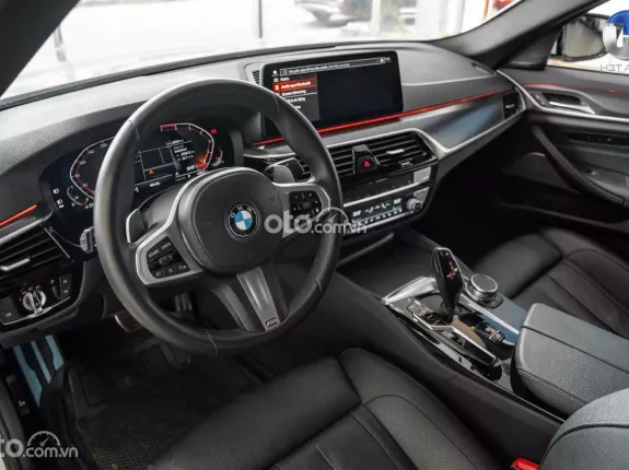 BMW 520i M Sport 2021 - BAO ĐẬU BANK 70-90% (Ib Zalo tư vấn trực tiếp 24/7)