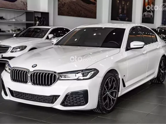 BMW 520i M Sport 2021 - BAO ĐẬU BANK 70-90% (Ib Zalo tư vấn trực tiếp 24/7)