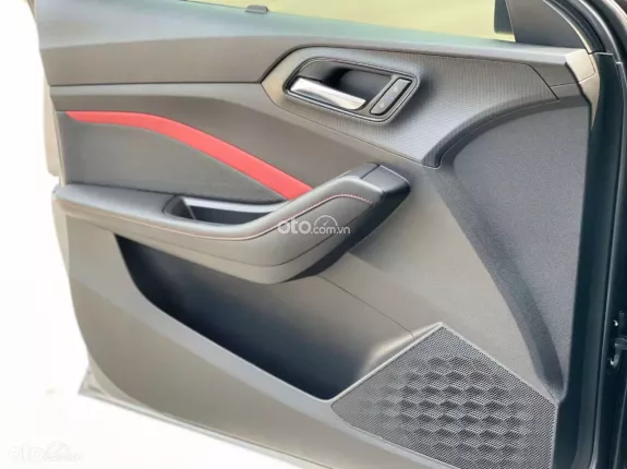 MG 5 1.5L Luxury 2022 - 425 triệu