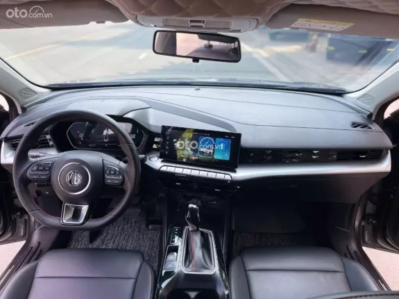 MG 5 1.5L Luxury 2022 - 425 triệu