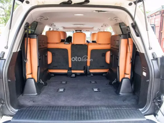 Lexus LX 570 2016 - 4 tỷ 599 triệu