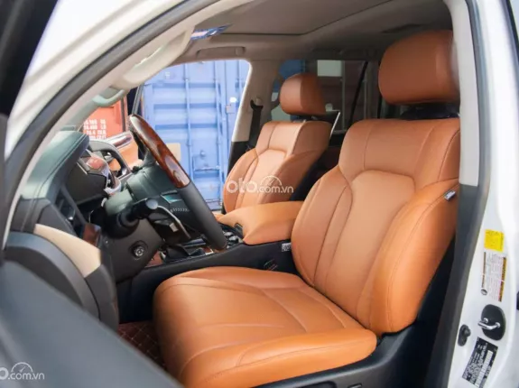 Lexus LX 570 2016 - 4 tỷ 599 triệu