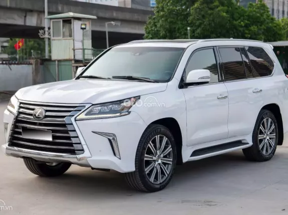 Lexus LX 570 2016 - 4 tỷ 599 triệu