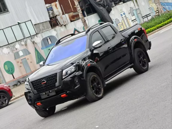 Nissan Navara 4WD Cao Cấp 2022 - 715 triệu