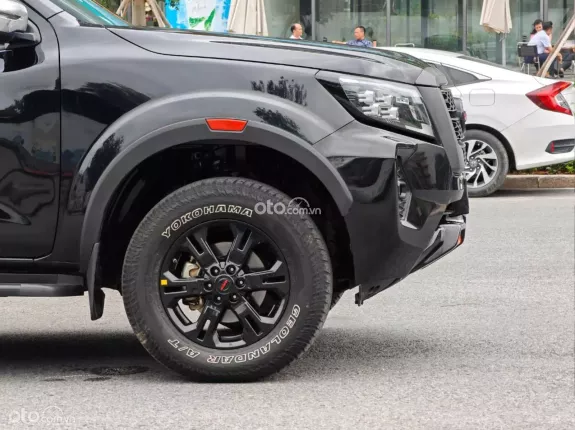 Nissan Navara 4WD Cao Cấp 2022 - 715 triệu