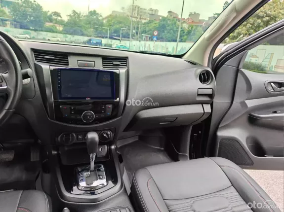 Nissan Navara 4WD Cao Cấp 2022 - 715 triệu